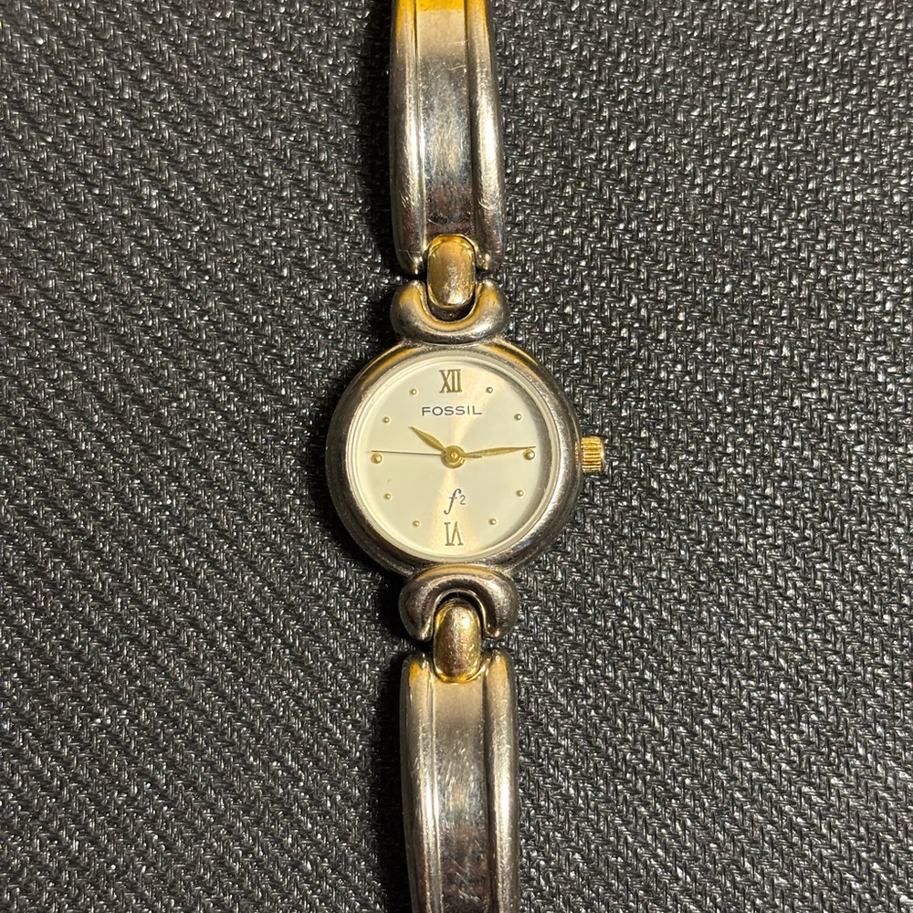 Vintage Fossil Women's Silver and Gold Tone Watch